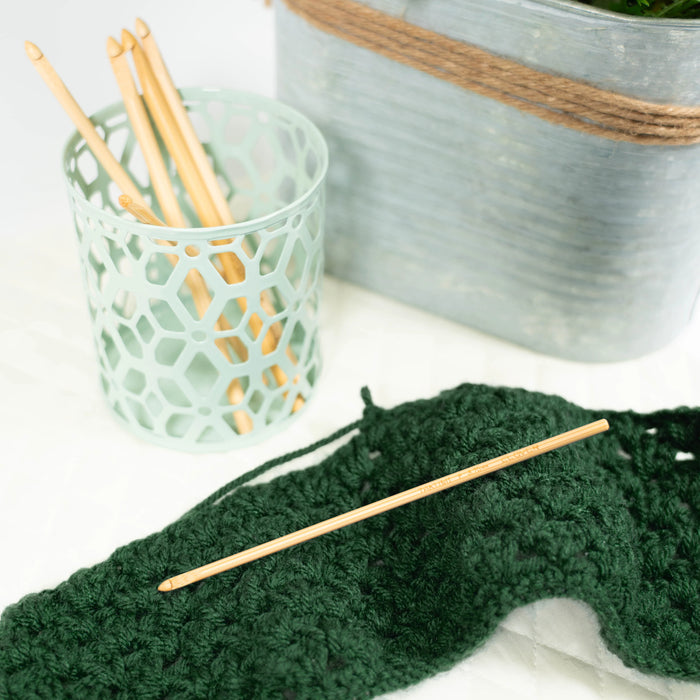 Clover - Takumi Crochet Hook Bamboo