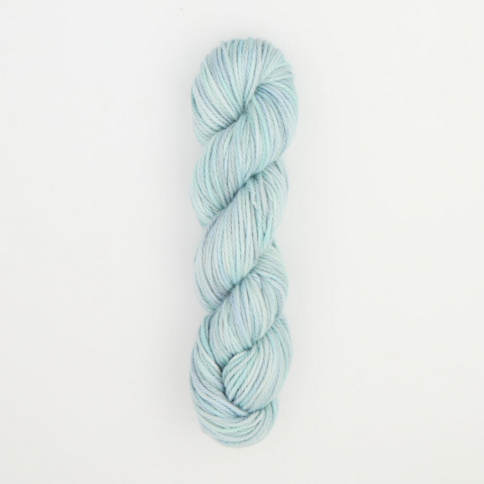 Oxford - VJ Variegated Worsted Yarn - Atlantic Coast 4 oz. skein (approx. 131 yds)