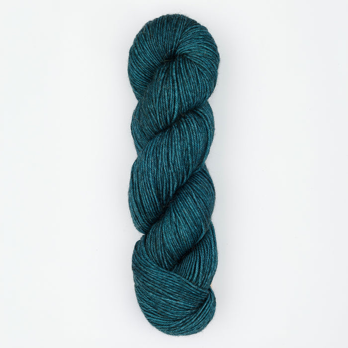 Symfonie Hand Dyed Yarns - Serra - Merino & Alpaca - Abyss