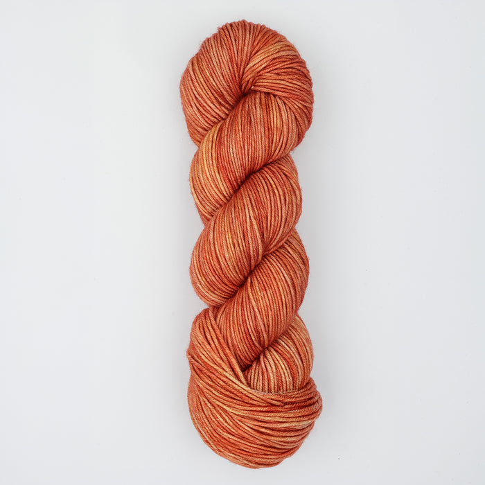 Symfonie Hand Dyed Yarns - Viva Variegated - Superwash Merino DK - Apricot