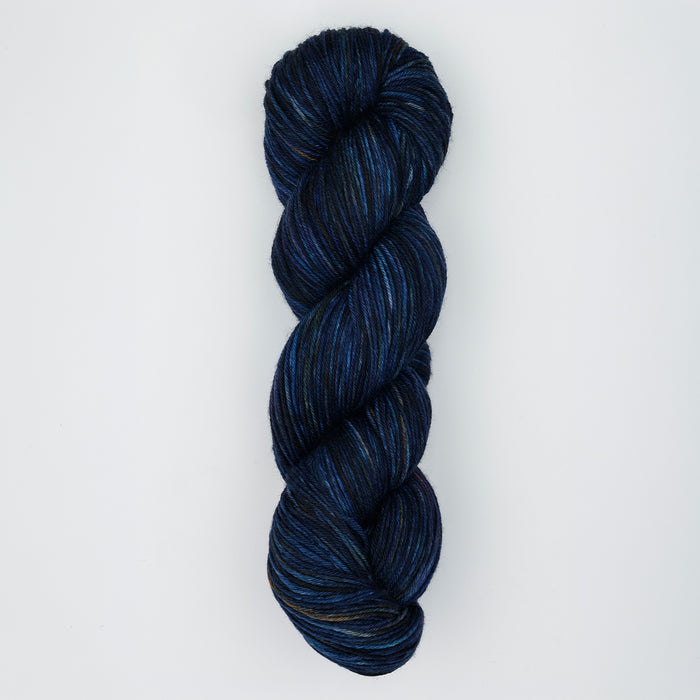 Symfonie Hand Dyed Yarns - Viva Variegated - Superwash Merino DK - Deep Sea