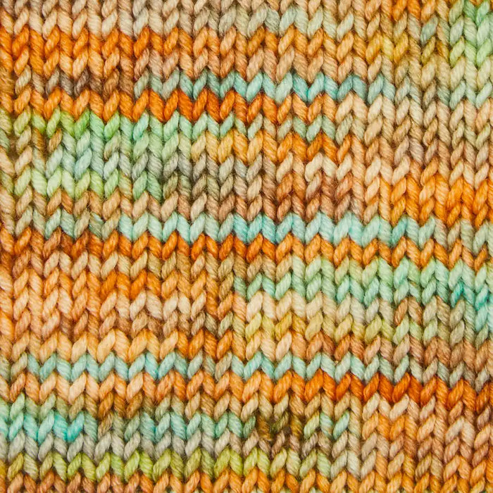 Symfonie Hand Dyed Yarns - Viva Variegated - Superwash Merino DK - Lagoon Dream