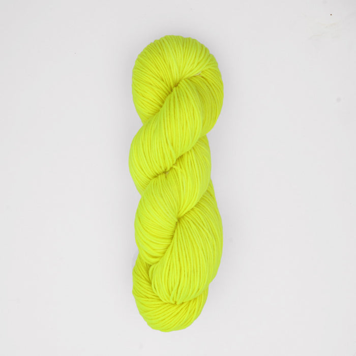 Symfonie Hand Dyed Yarns - Viva - Superwash Merino DK - Lemon Glow