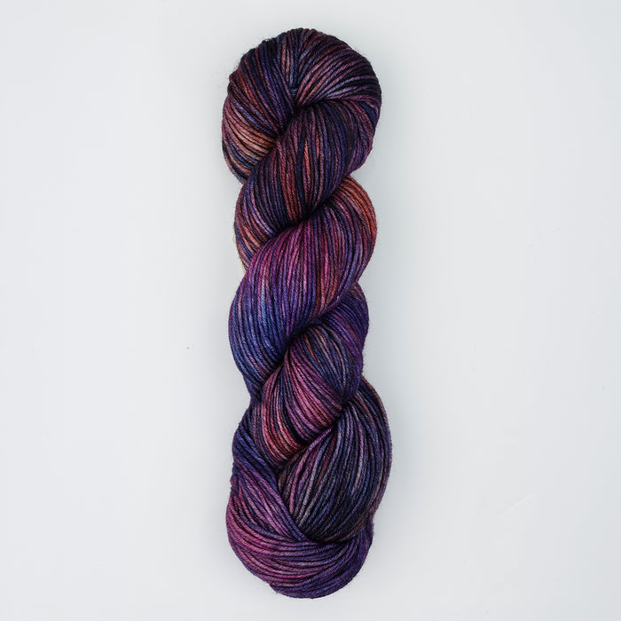 Symfonie Hand Dyed Yarns - Viva Variegated - Superwash Merino DK - Midnight Orchid