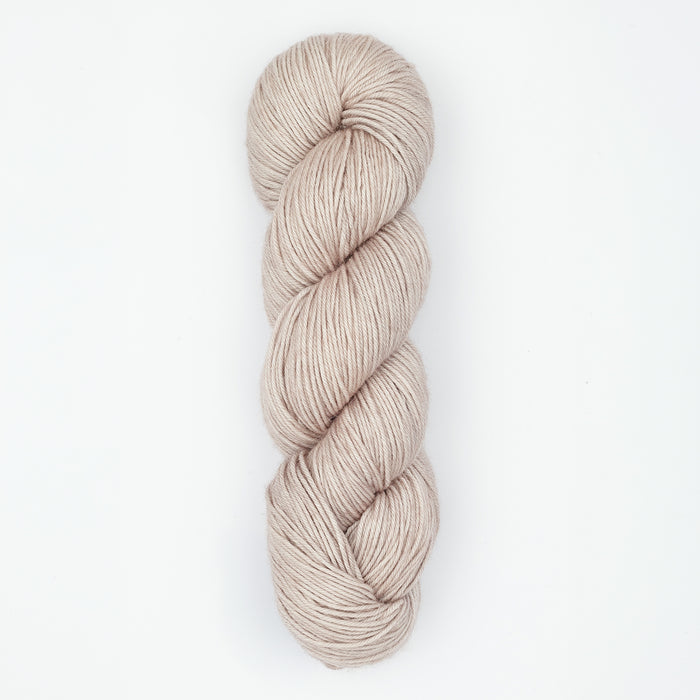 Symfonie Hand Dyed Yarns - Serra - Merino & Alpaca - Morning Fog