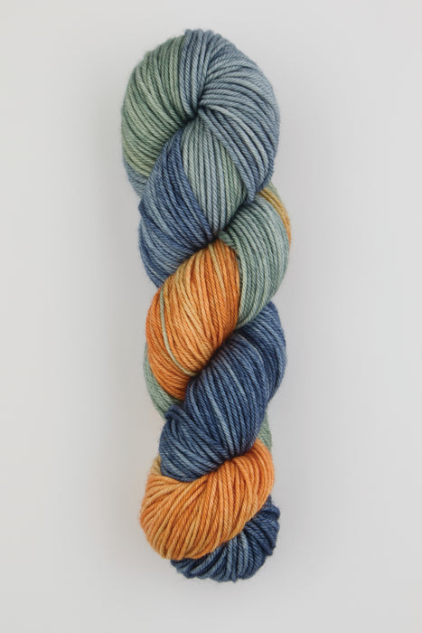 Symfonie Hand Dyed Yarns -  Bella Variegated - Extrafine Merino (Worsted) - NY NY