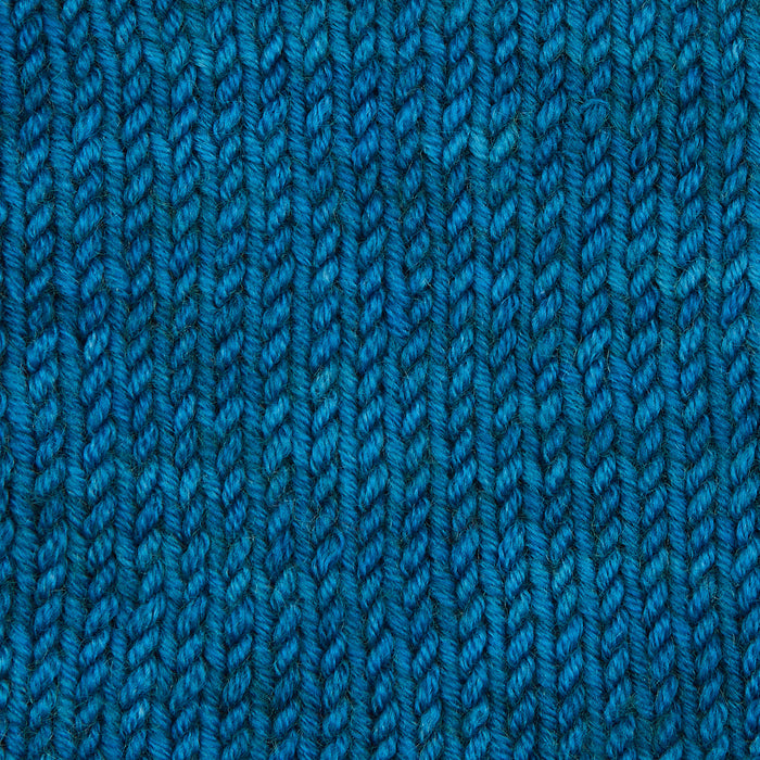 Symfonie Hand Dyed Yarns - Viva - Superwash Merino DK - Peacock Blue