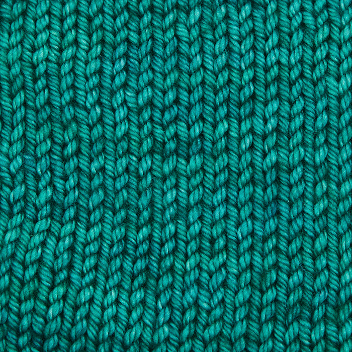 Symfonie Hand Dyed Yarns -  Bella - Extrafine Merino (Worsted) - Peacock Green