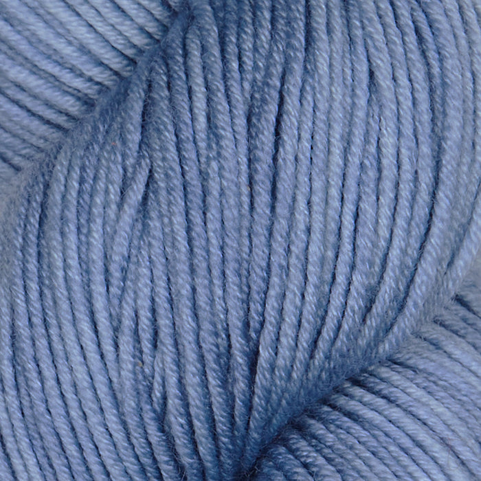 Symfonie Hand Dyed Yarns - Viva - Superwash Merino DK - Morning Sky
