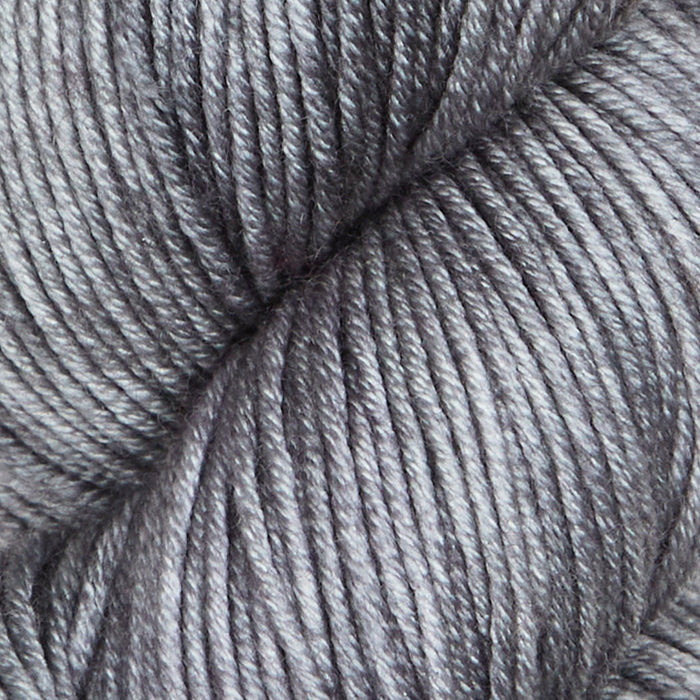 Symfonie Hand Dyed Yarns - Viva - Superwash Merino DK - Mirror