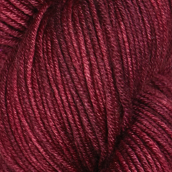 Symfonie Hand Dyed Yarns - Viva - Superwash Merino DK - Dried Chiles