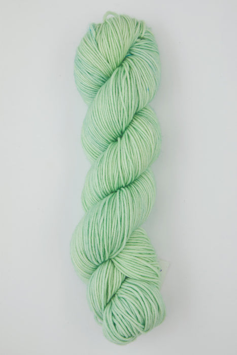 Symfonie Hand Dyed Yarns - Viva - Superwash Merino DK - Lime Fizz