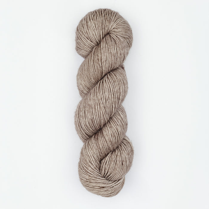 Symfonie Hand Dyed Yarns - Serra - Merino & Alpaca - Silver Ash