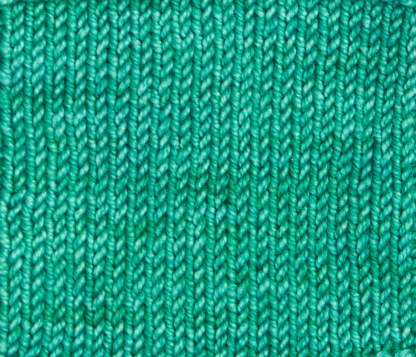 Symfonie Hand Dyed Yarns - Luna - Merino & Silk DK - Turquoise