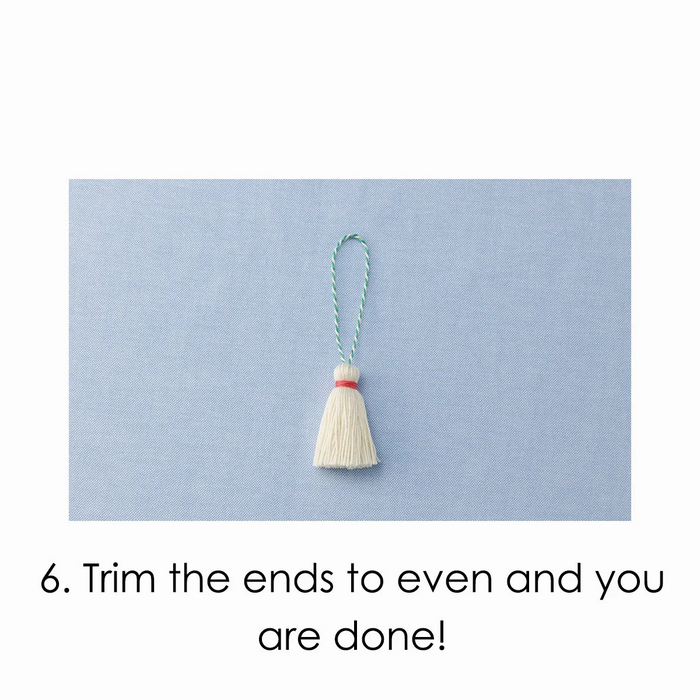 Clover - Tassel Maker (Small)  *Discontinued*