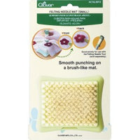Clover - Needle Felting Brush Mat - S